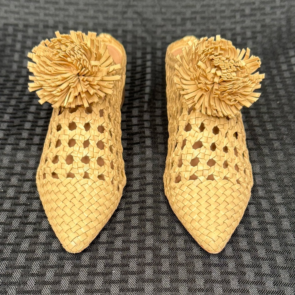 Ulla Johnson Paloma Natural Mules with Lattice Design and Pom-Pom Size 37 - Picture 2 of 6